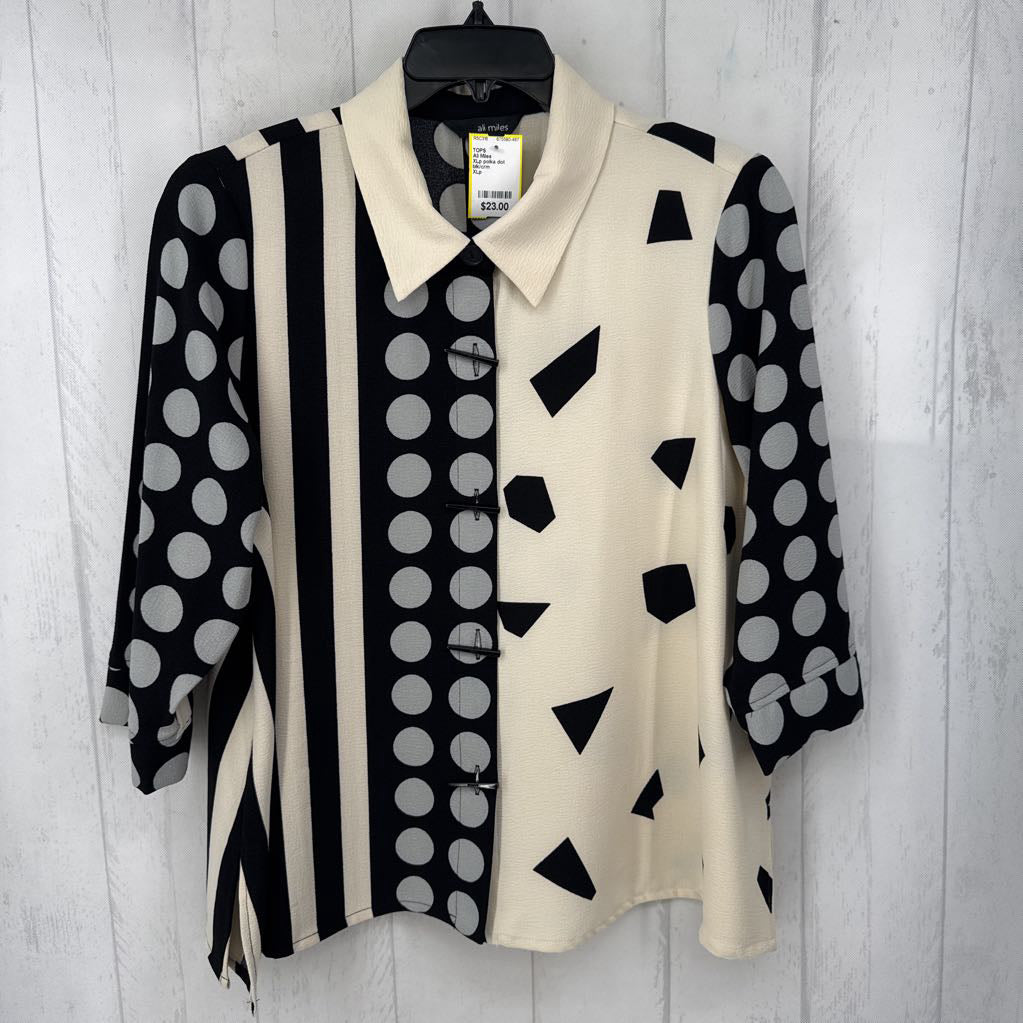 XLp polka dot button down 3/4 slv top
