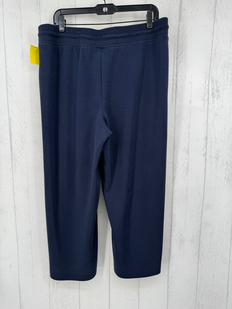 M pull-on crop pant
