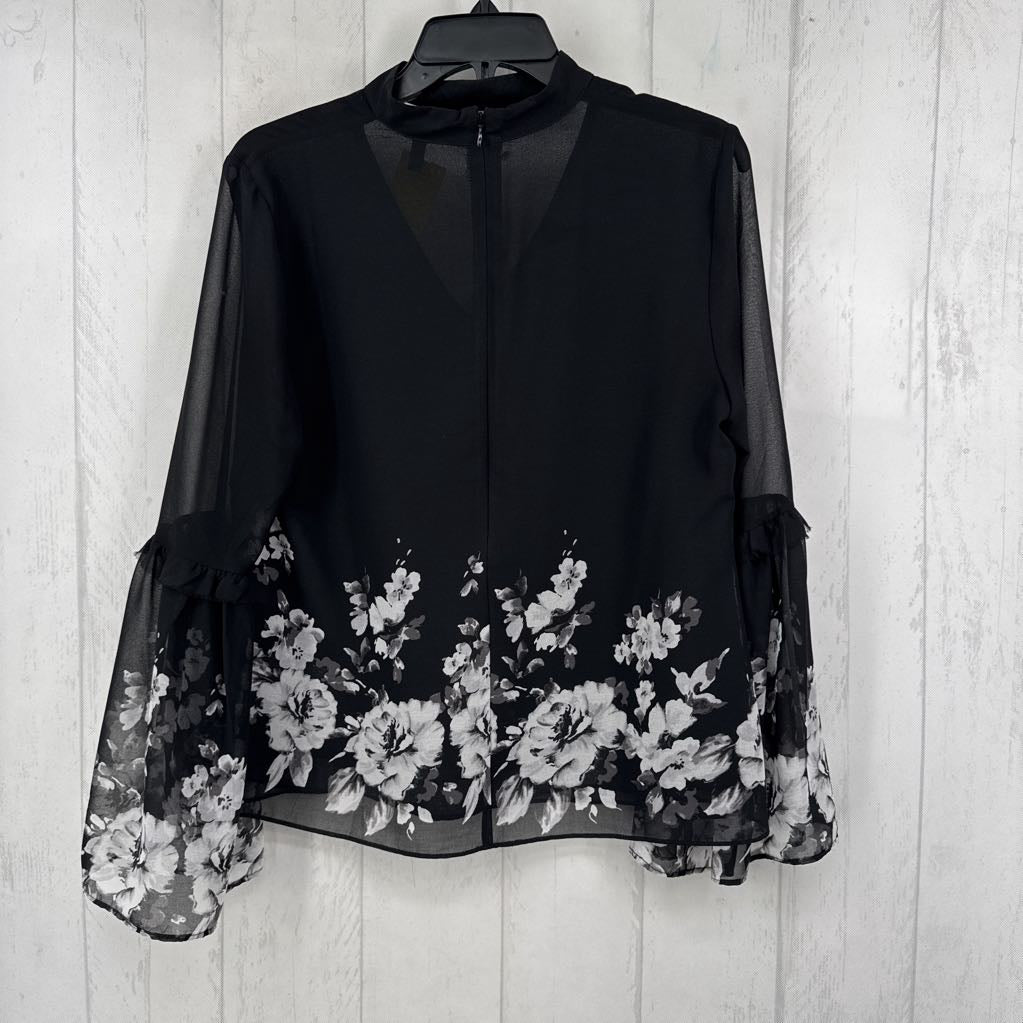 8 notch neck flo print l/s top