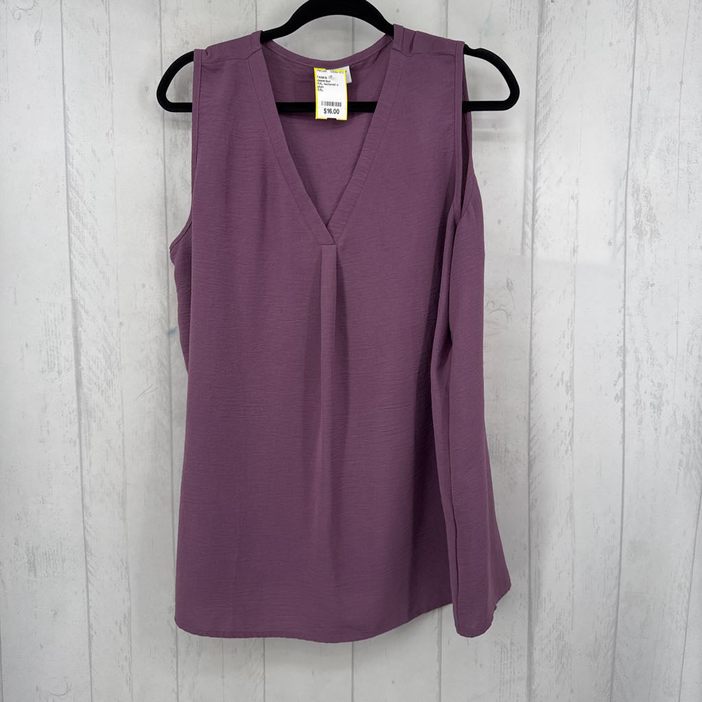 XXL textured v-neck flowy tank