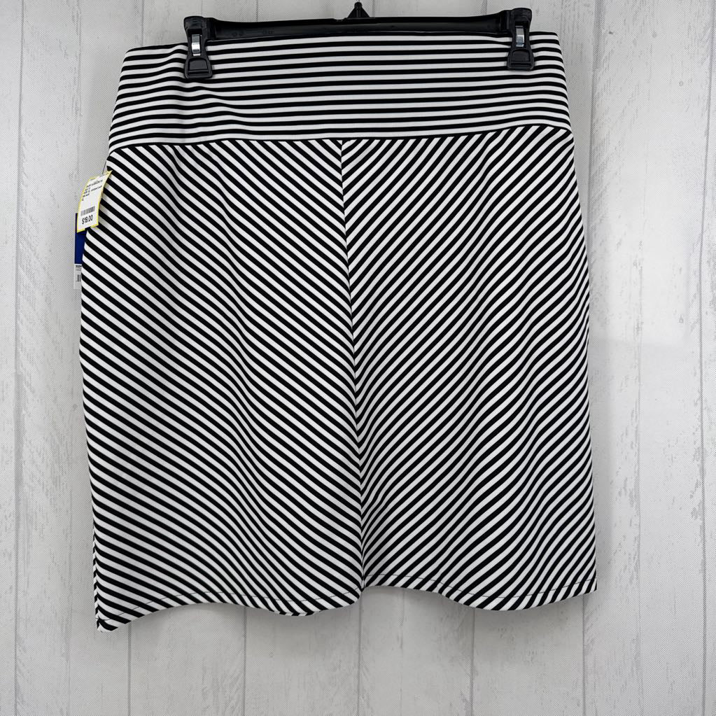 R36 XL striped pull-on skirt