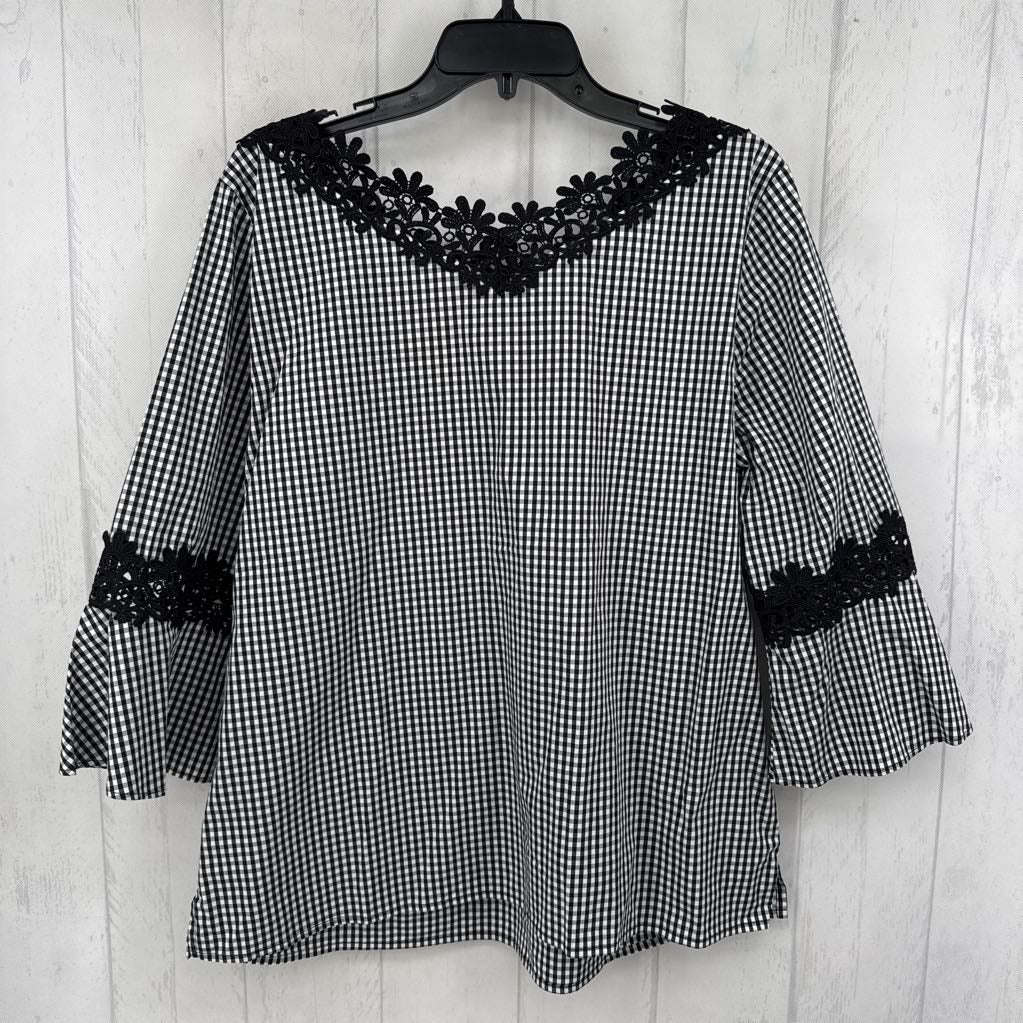 L gingham & lace v-neck 3/4 slv top