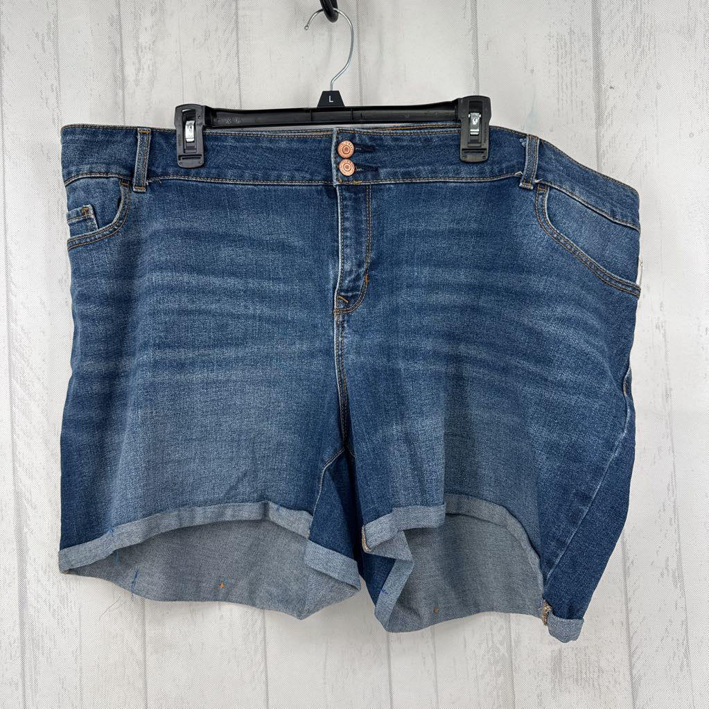 22 curvy fit jean shorts