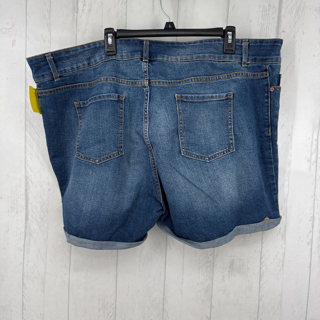 22 curvy fit jean shorts