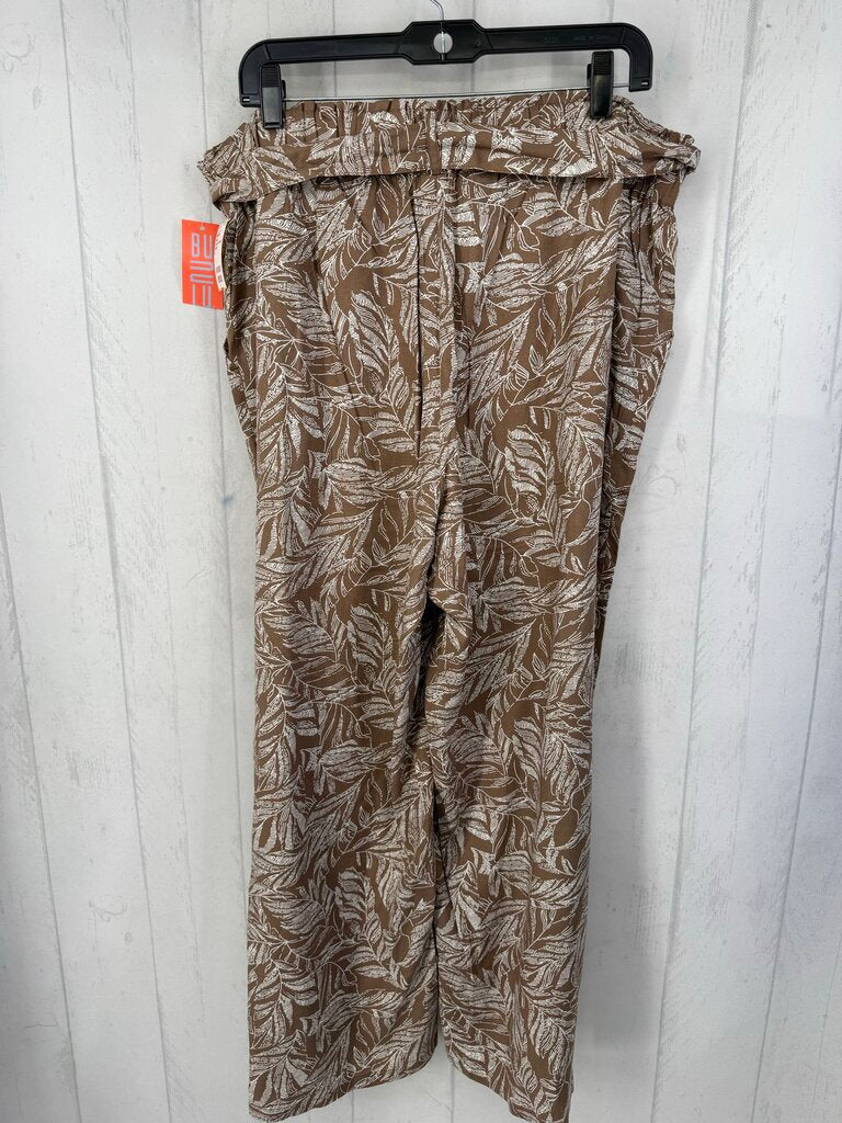 XL leaf print wide leg pant