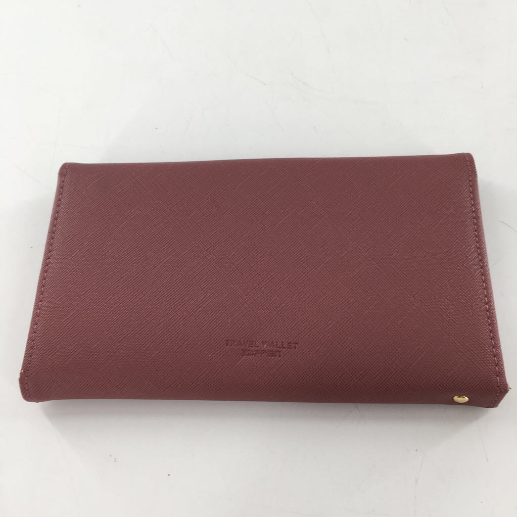 b-fold travel wallet