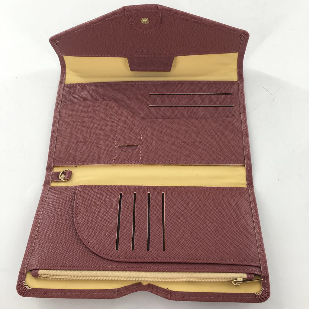 b-fold travel wallet