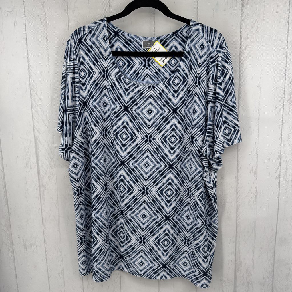 3X diamond print textured s/s top