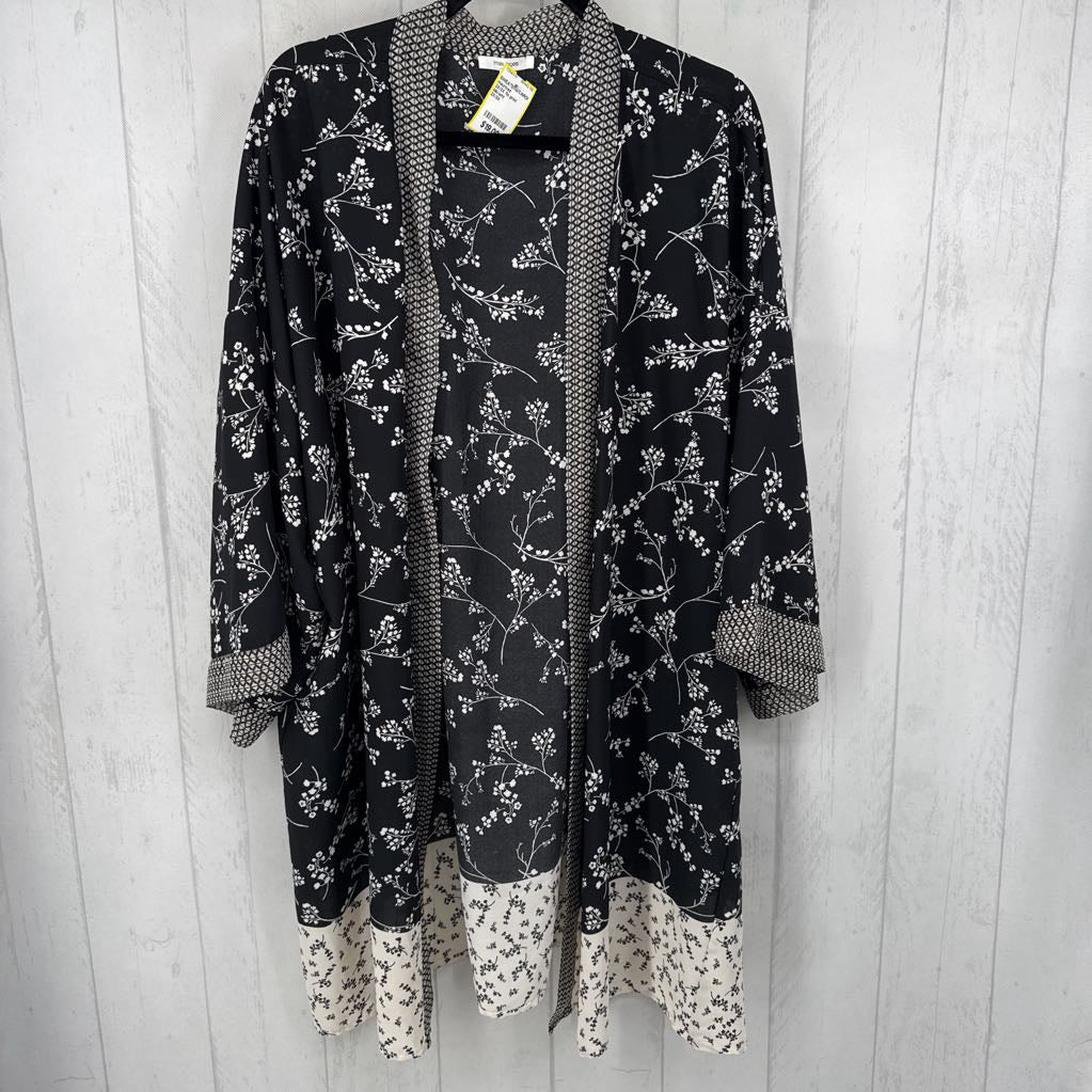 2X/3X flo print open front cardi