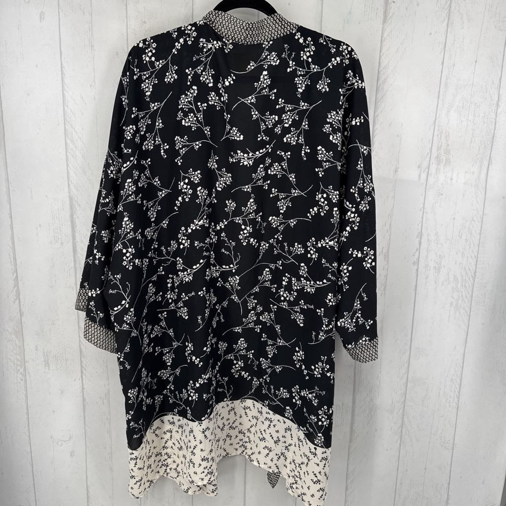 2X/3X flo print open front cardi