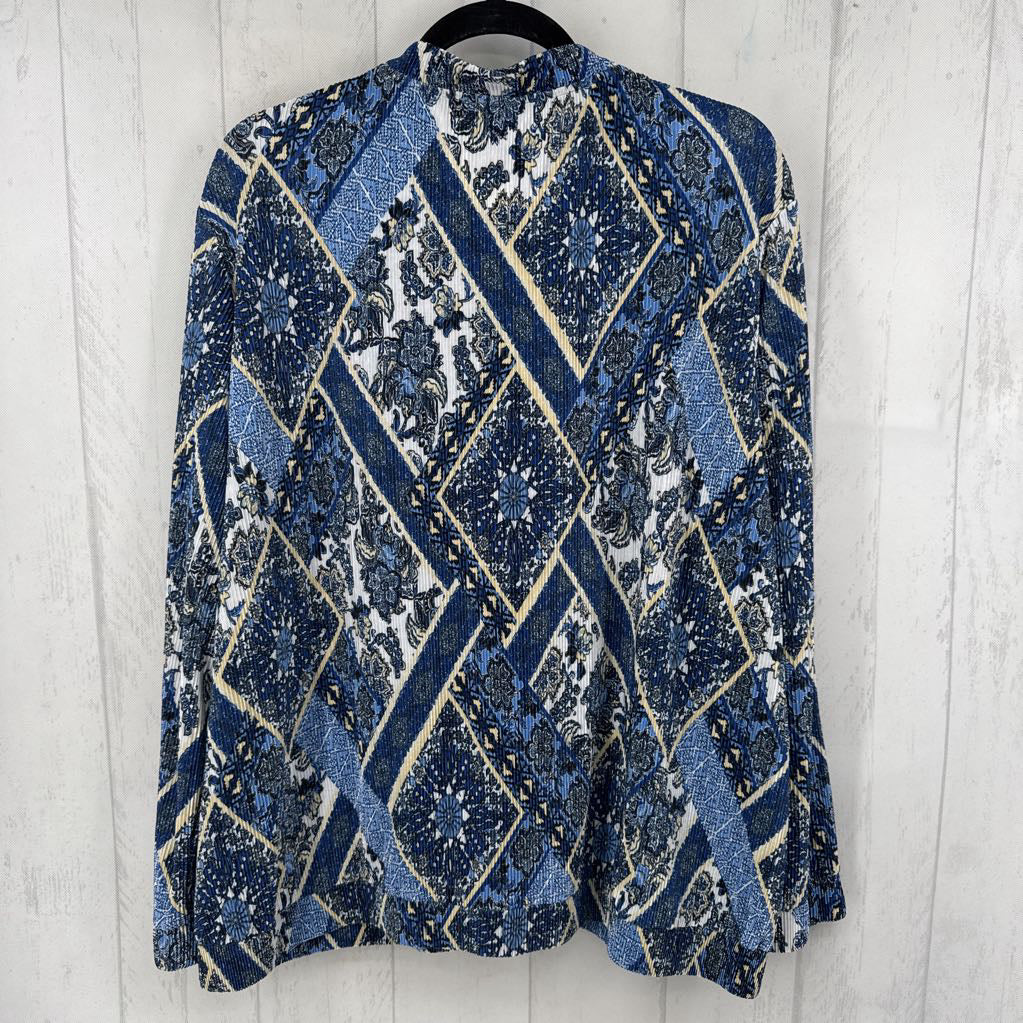 3X printed pleated zip-up jacket