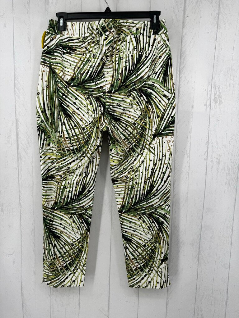 14 printed pull-on pants