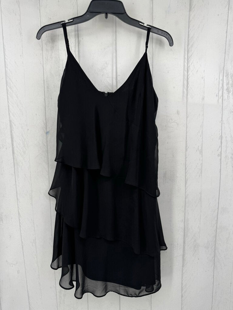 L v-neck tiered dress