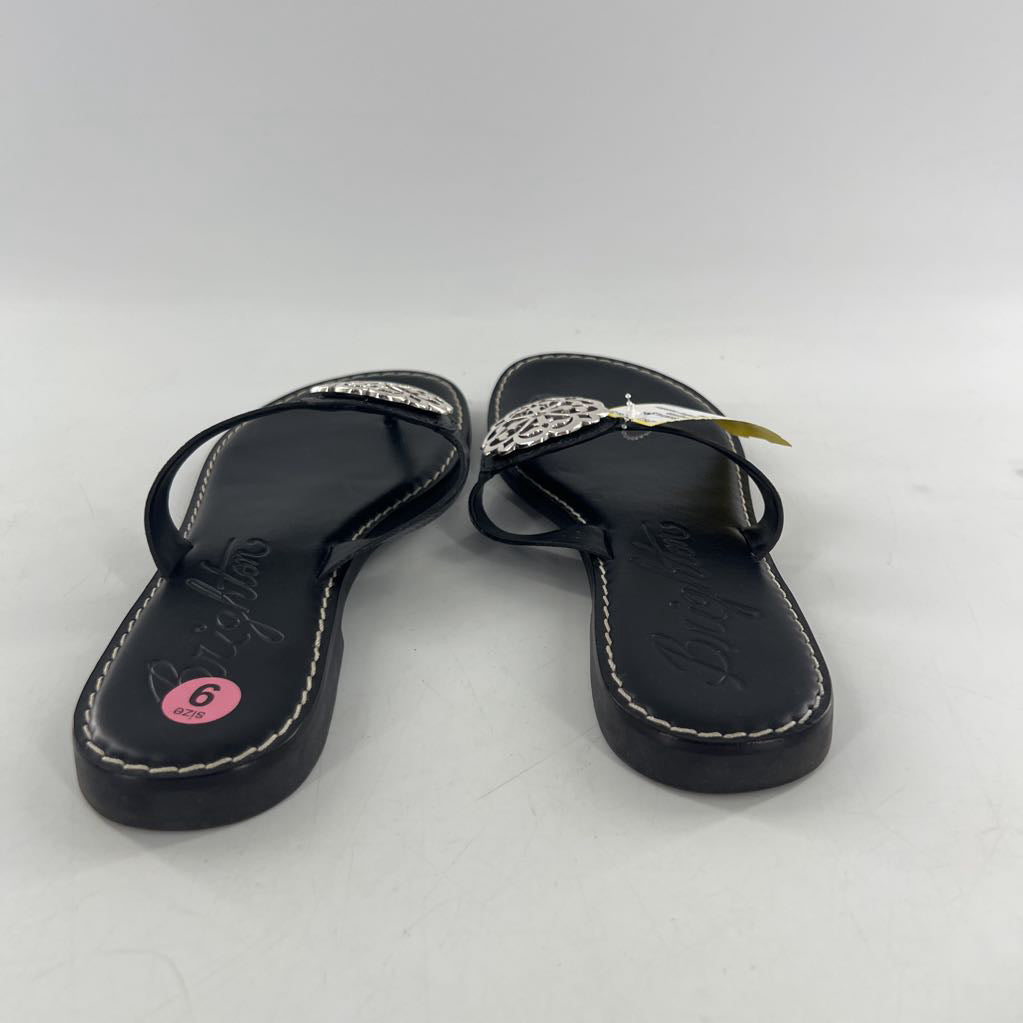9 silver medallion thiong sandal