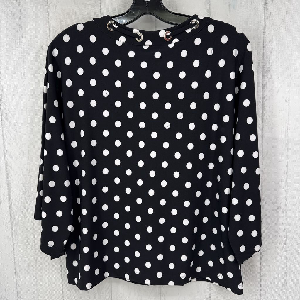 R69 M polka dot tie front 3/4 slv top
