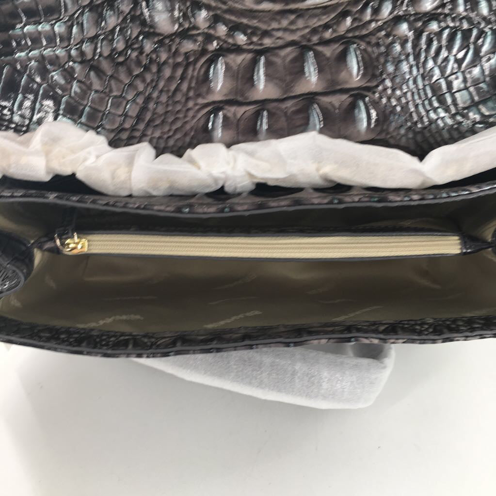 R325 croc embossed flap turn lock crossbody
