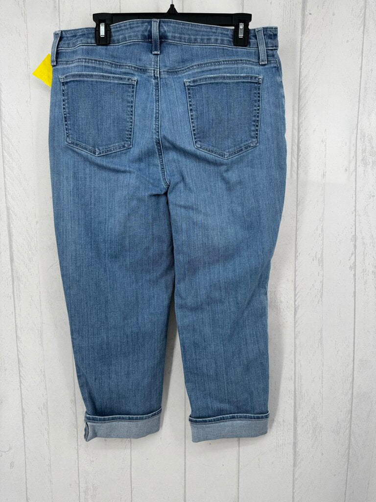 12 slim leg crop jean