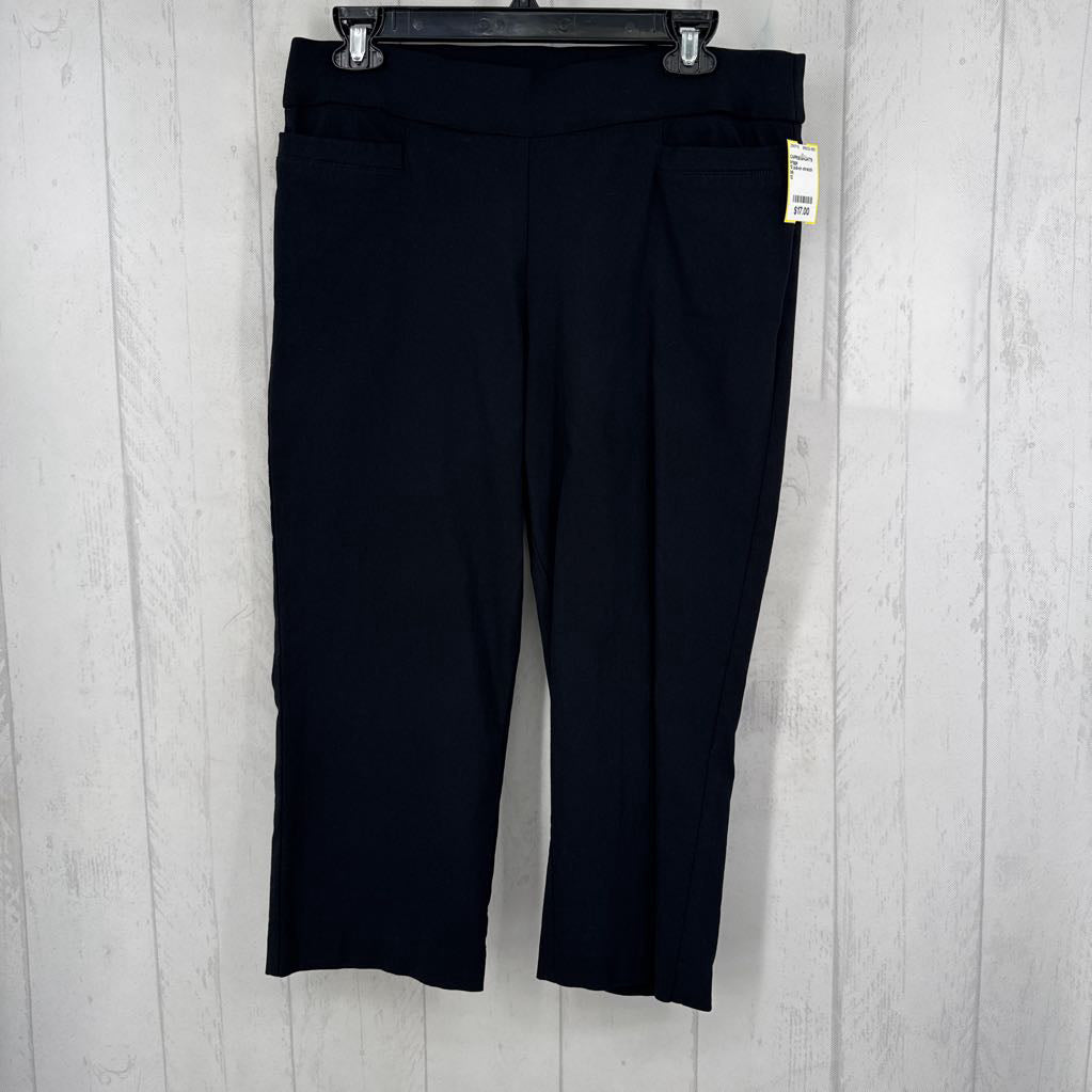 12 pull-on stretch capris