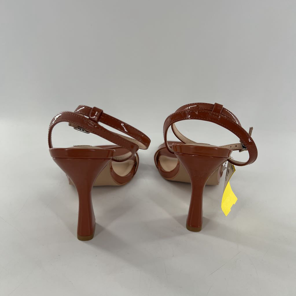 11 ankle strap hi-heel sandal