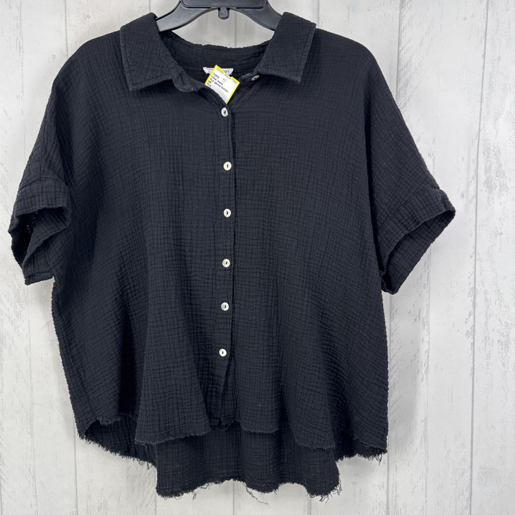 XLp gauze button down s/s top