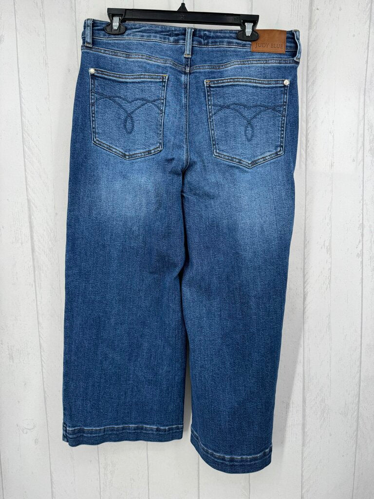11 wide crop jean