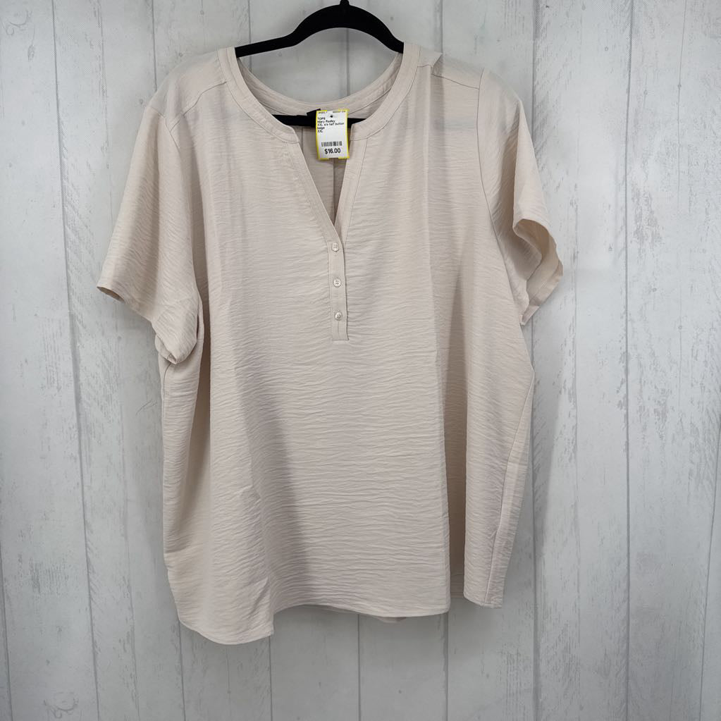 XXL s/s half button top