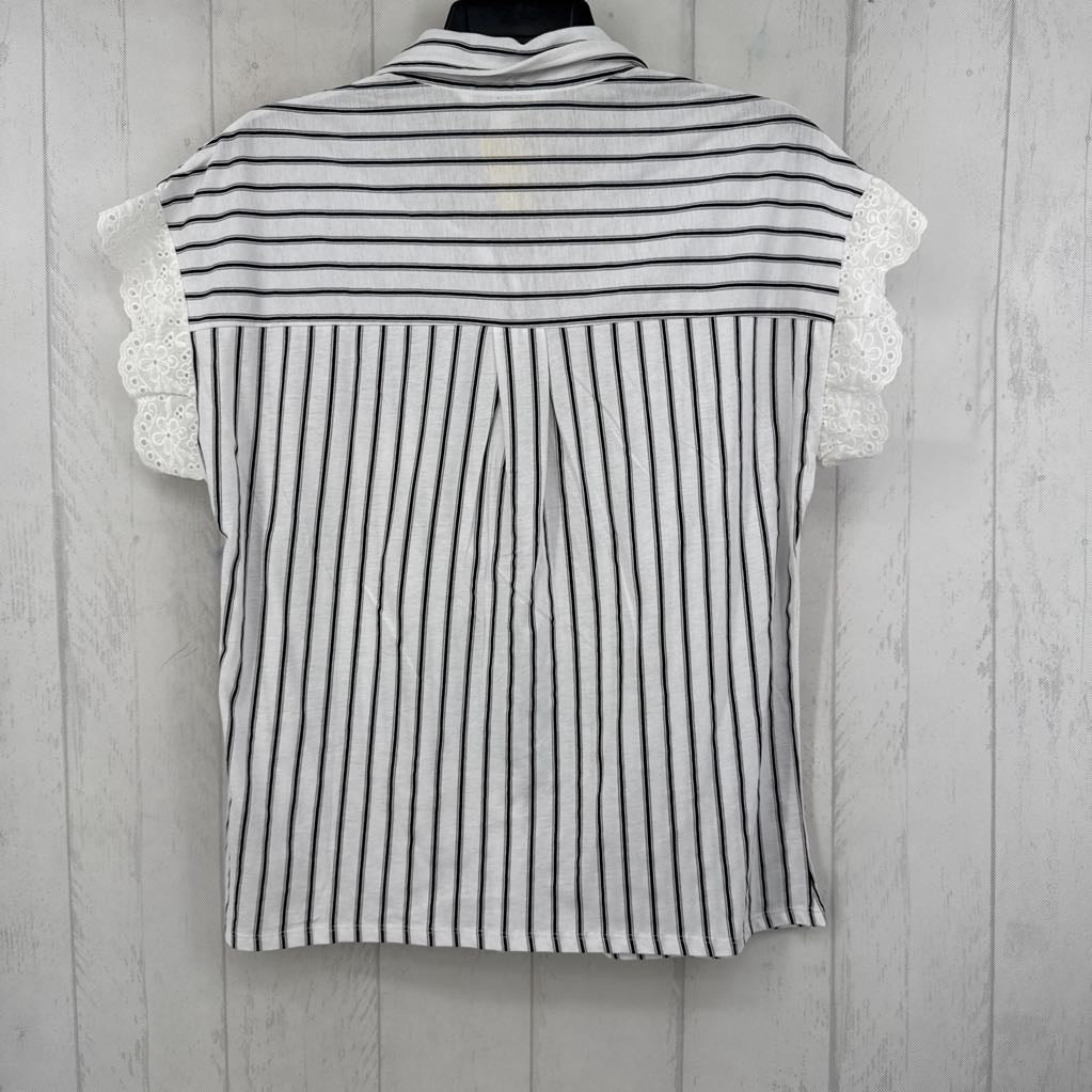 XLp striped eyelet trim button down s/s top