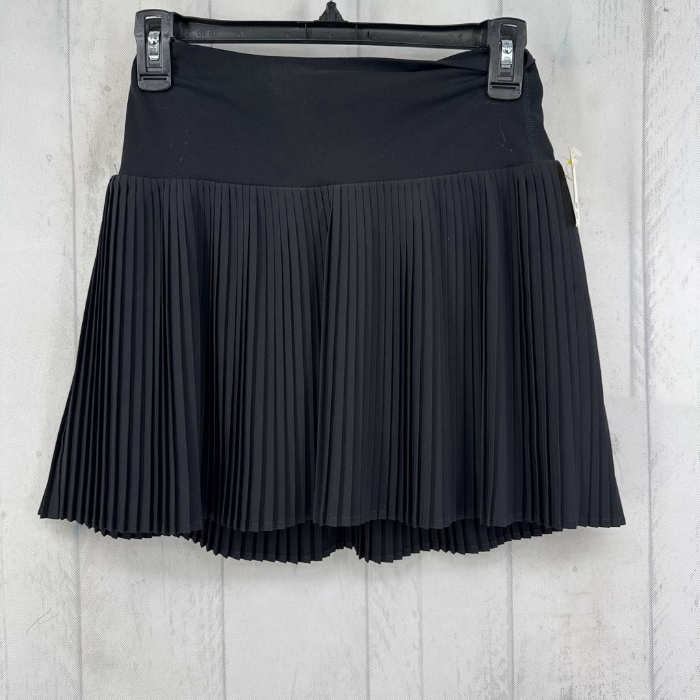 S pleated skort