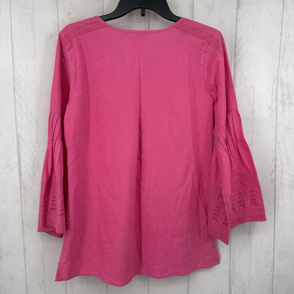 S v-neck eyelet detail l/s top