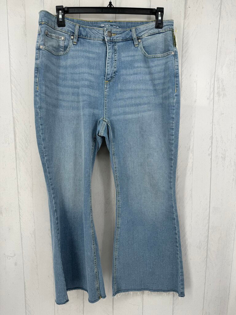 14w flare leg jean