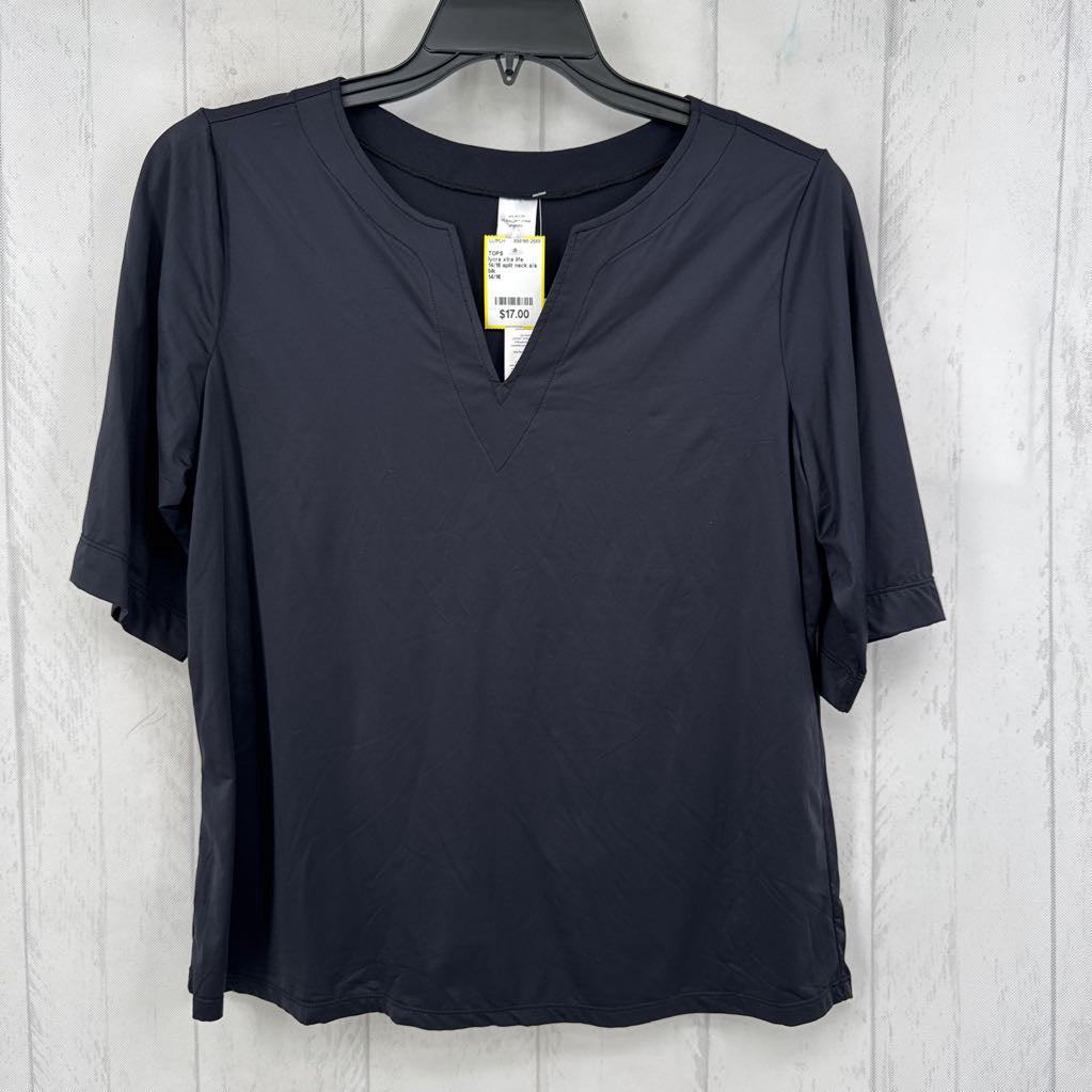 14/16 split neck s/s top