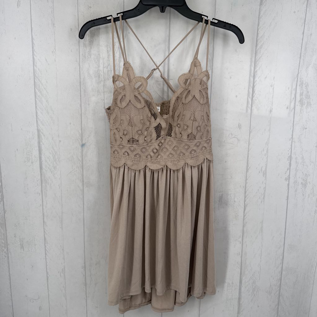 1X lace criss-cross strap tank