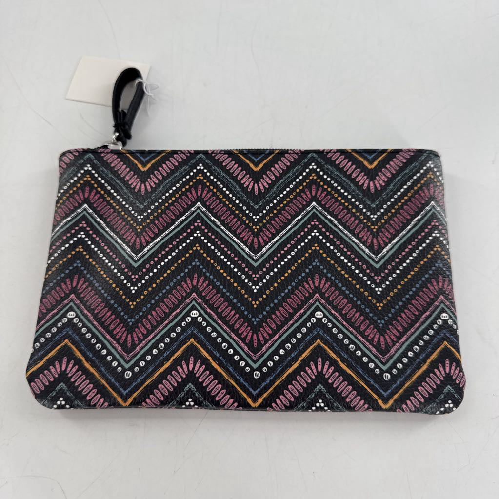 chevron print pouch