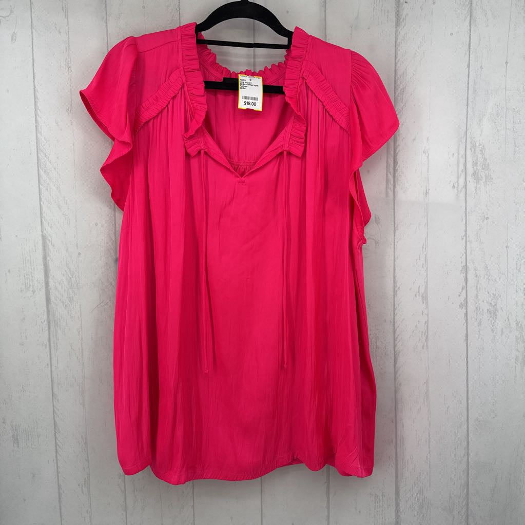 22/24 ruffled split neck tie-front s/s top