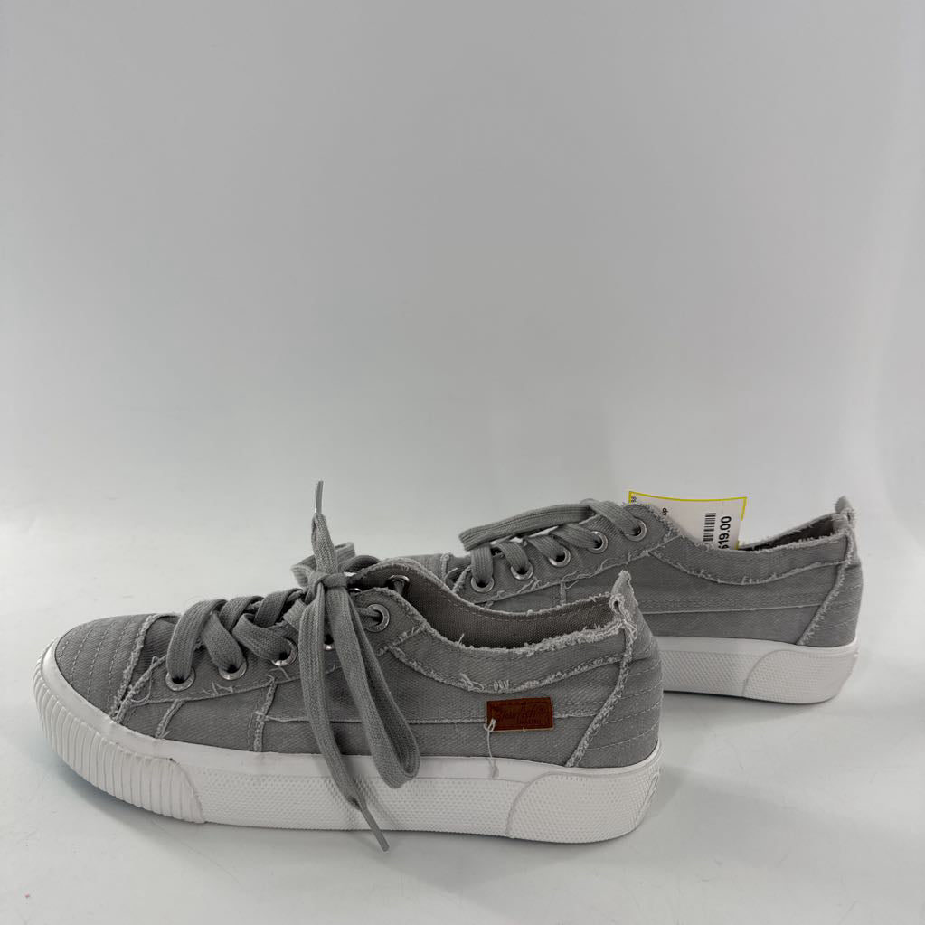 9 platform lace up sneakers