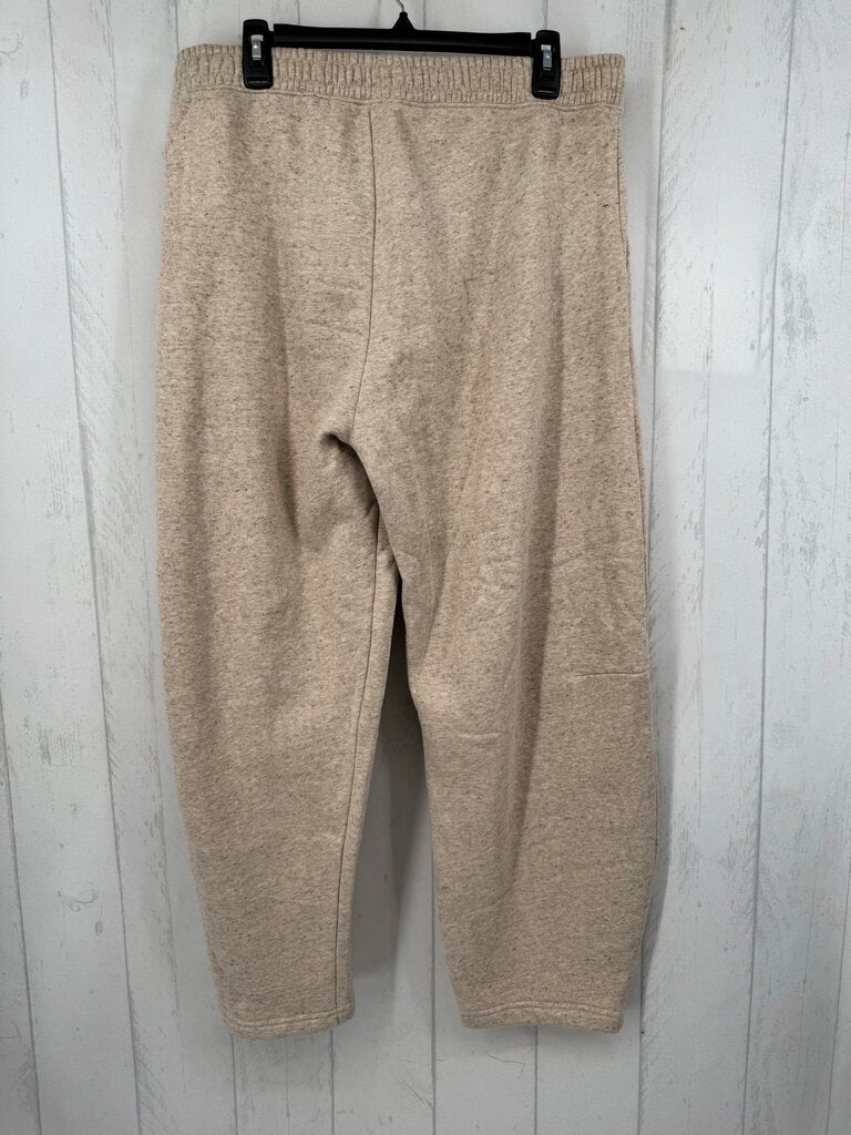 R60 L barrel leg sweatpants
