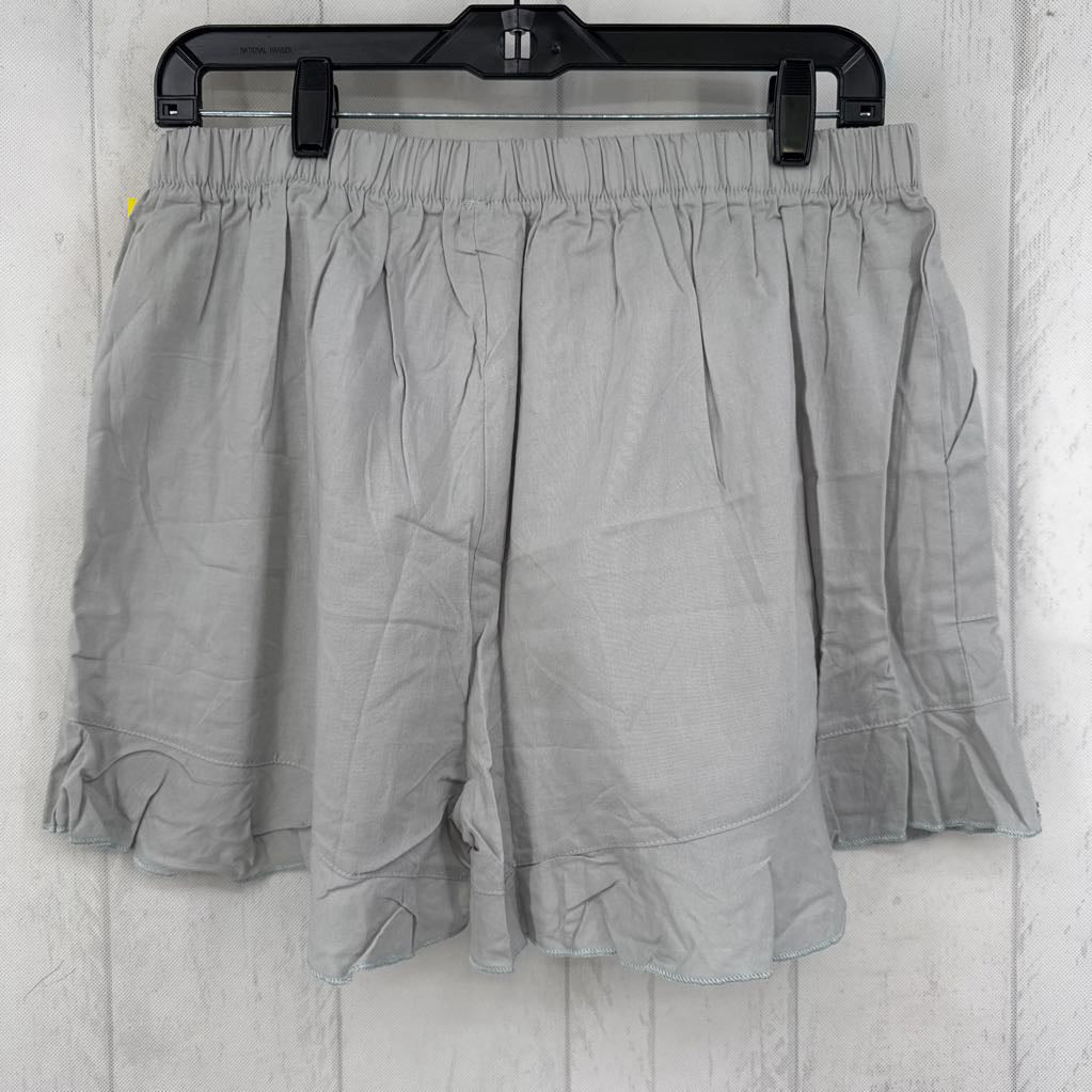 XL ruffled hem pull-on shorts