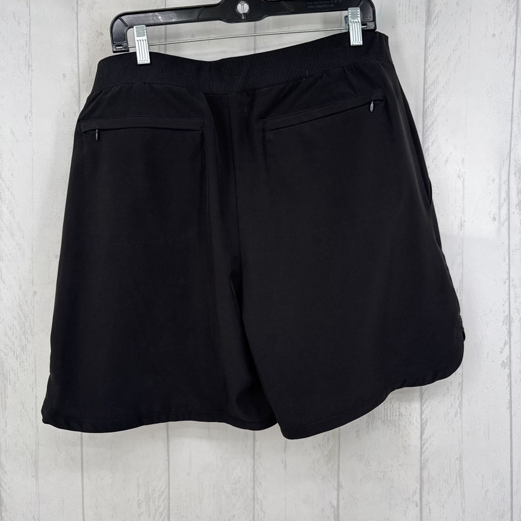 12 pull on shorts