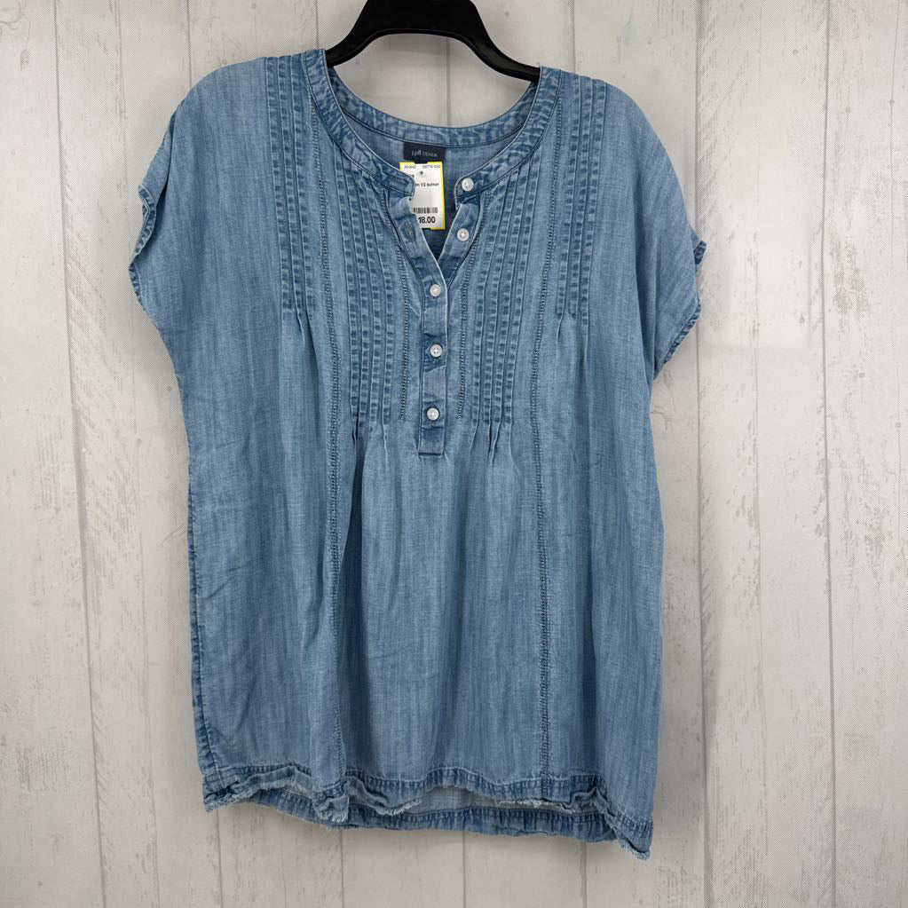 M denim 1/2 button down cap slv top