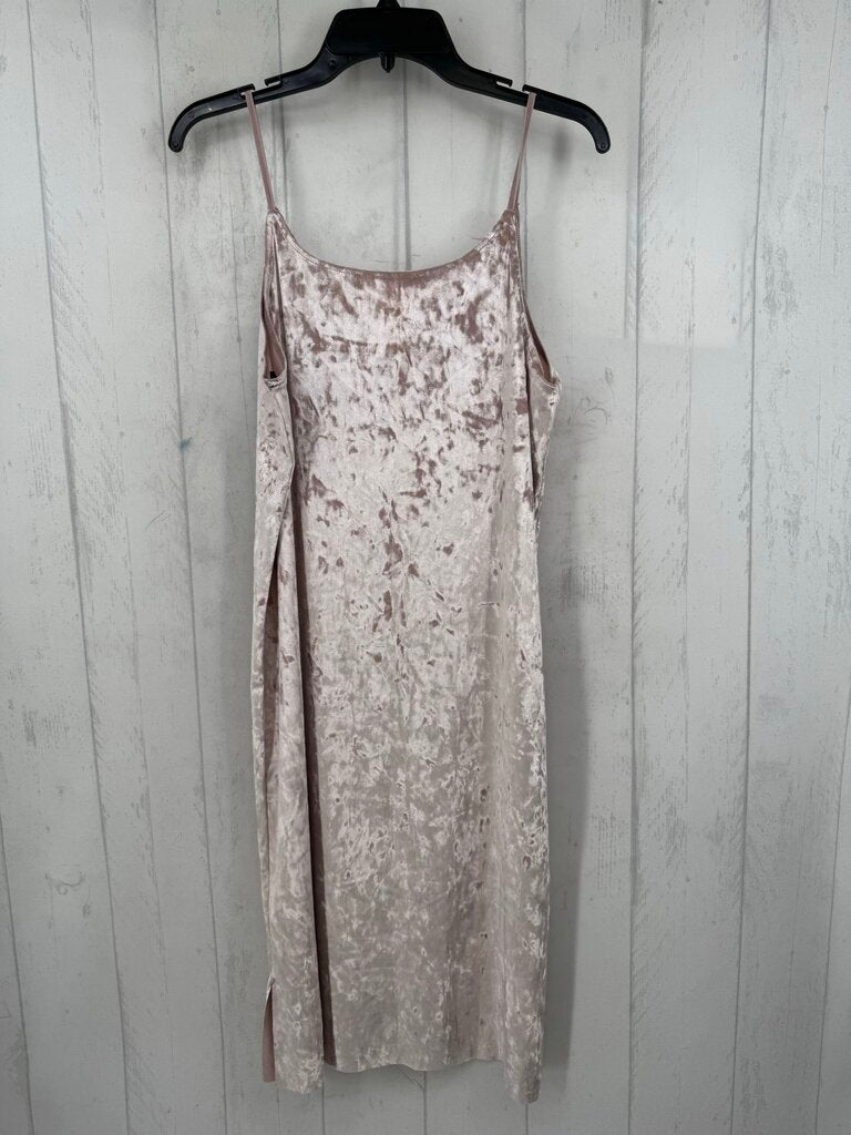 M crushed velvet slvls dress
