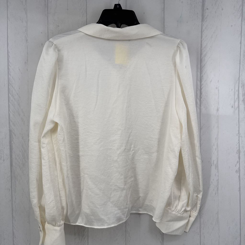 L pearl cluster buttons l/s top