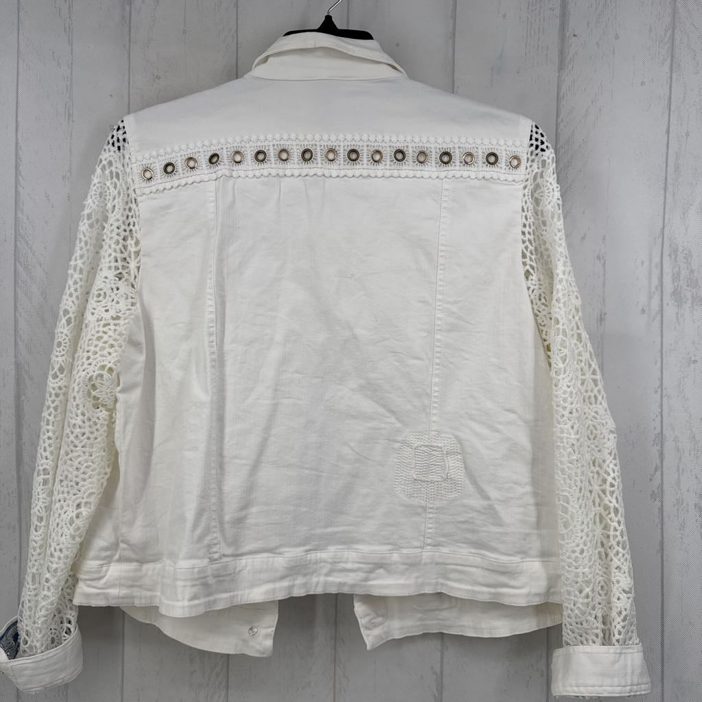 XL grommet & crochet jean jacket