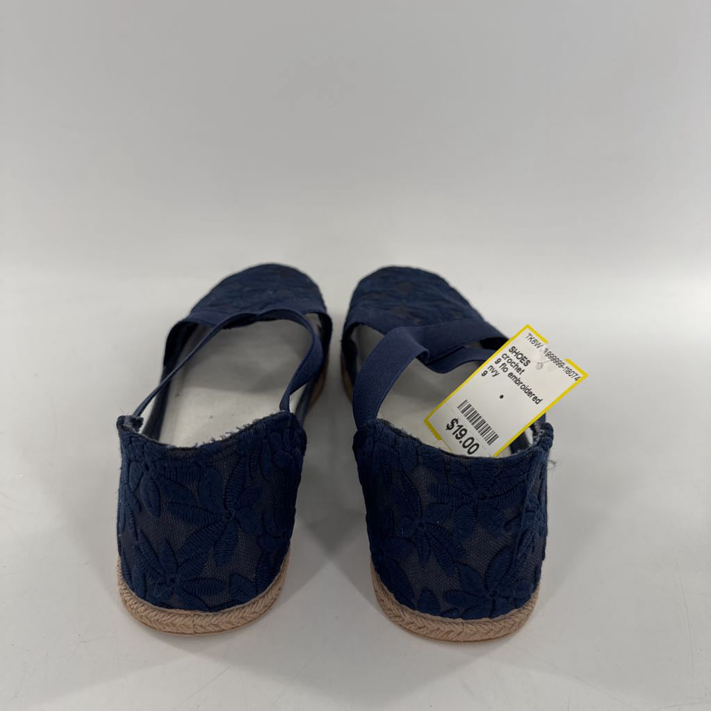 9 flo embroidered slip-ons