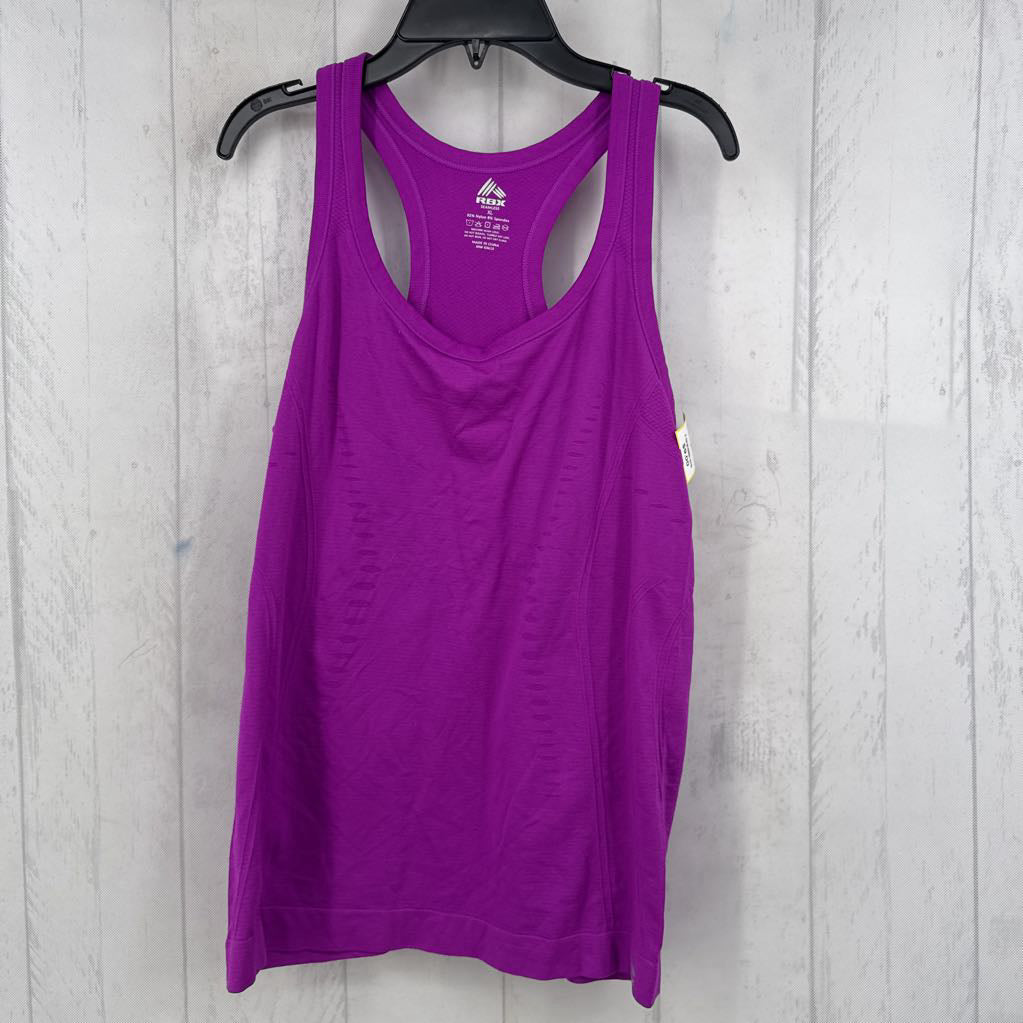 XL racerback tank