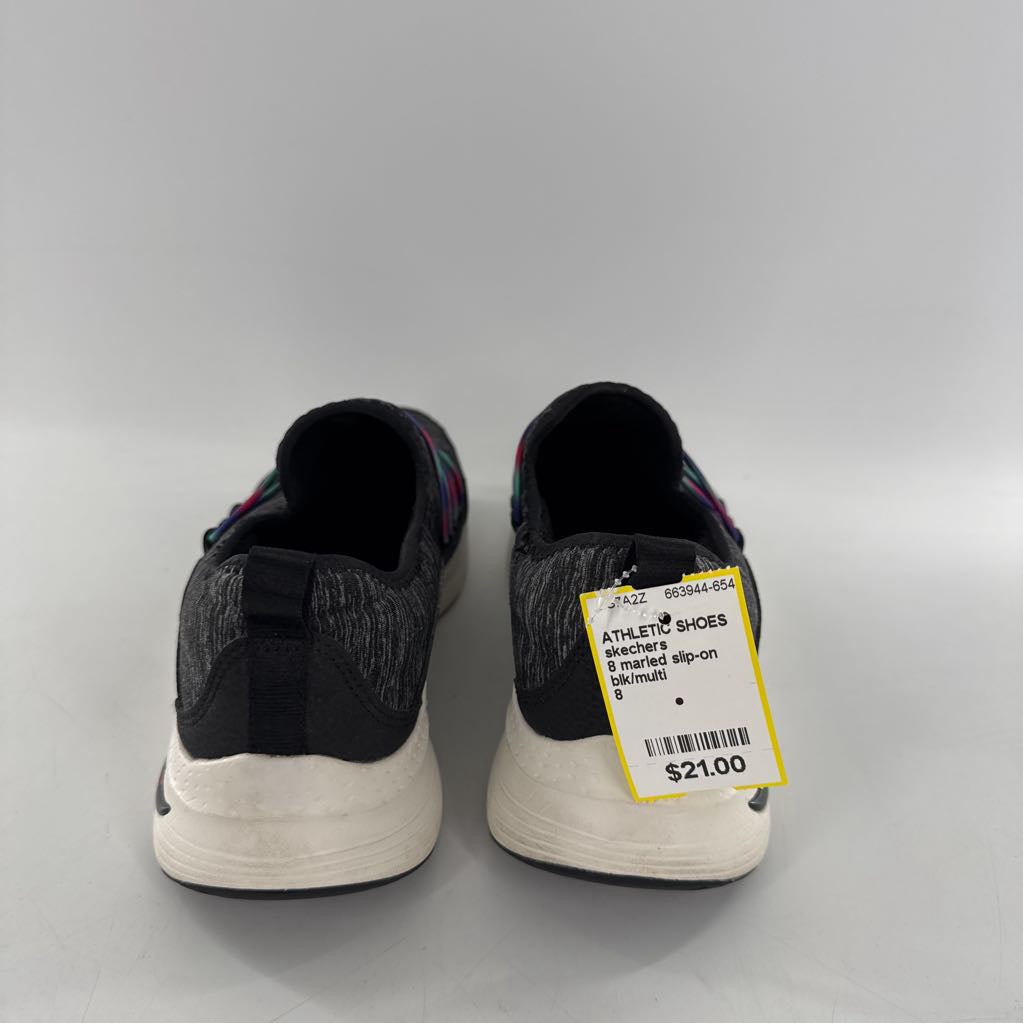 8 marled slip-on sneaker