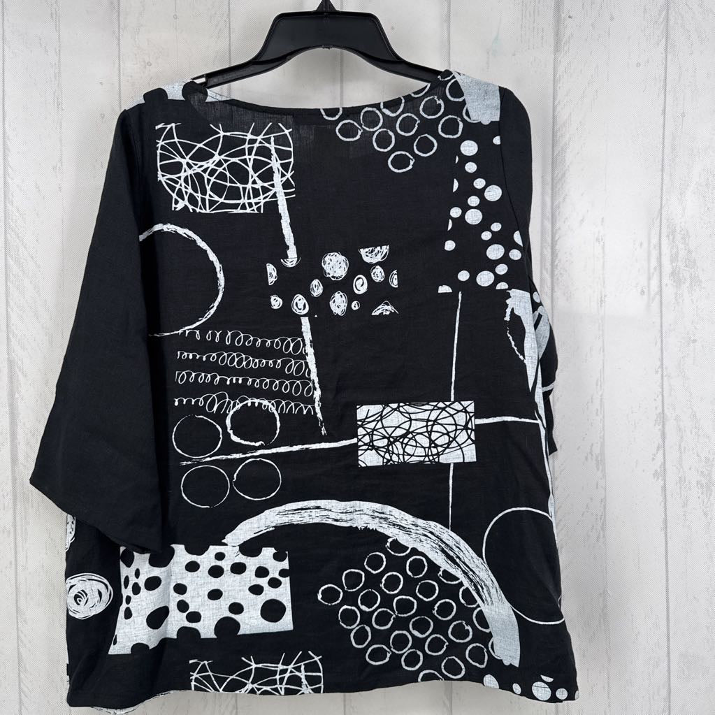 M abstract print 3/4 slv top