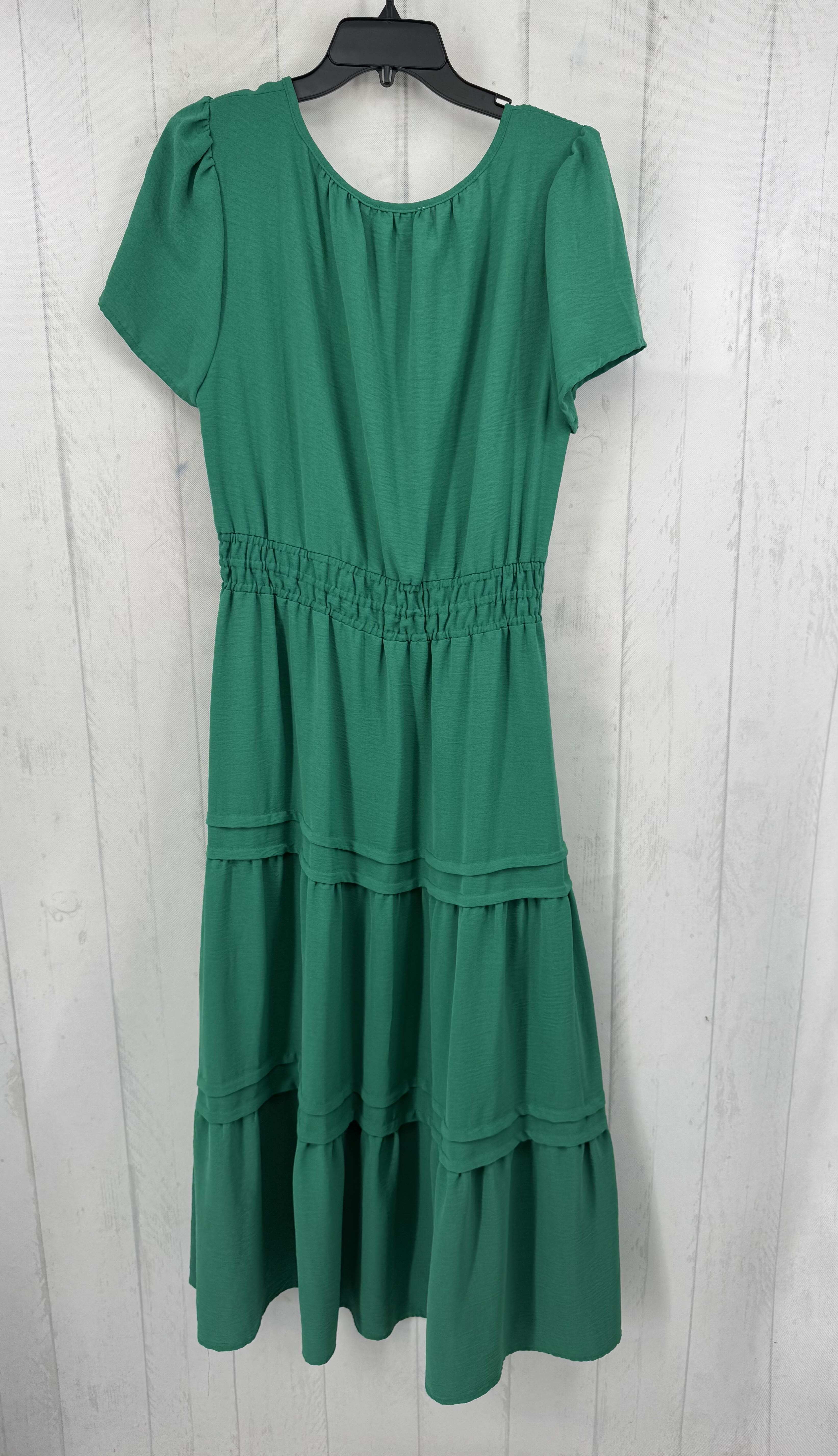 XL split neck tiered s/s dress