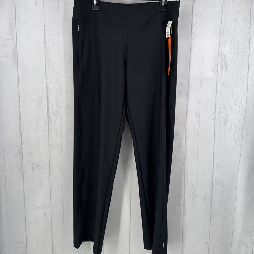 R79 L mid-rise flare legging