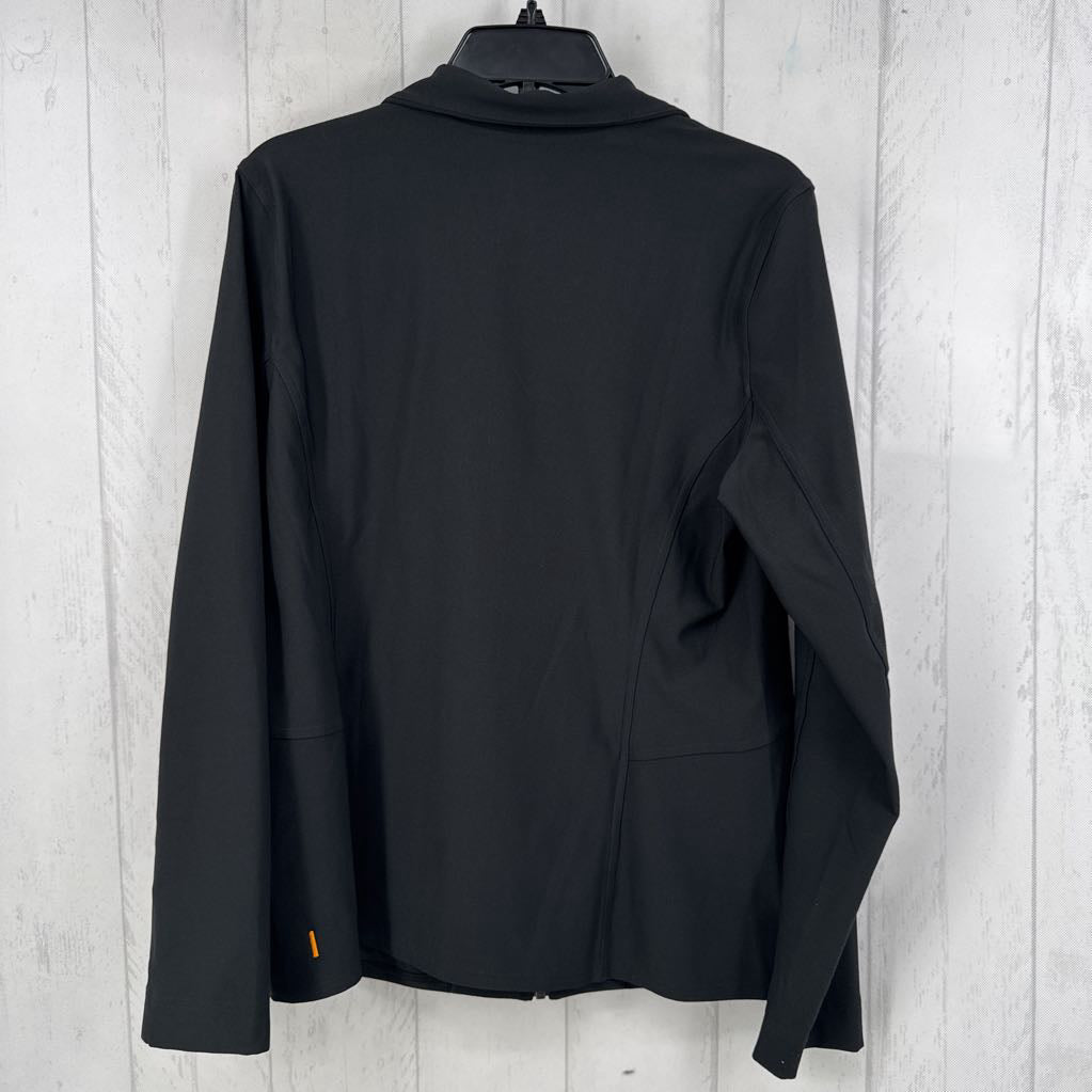 L zip-up jacket