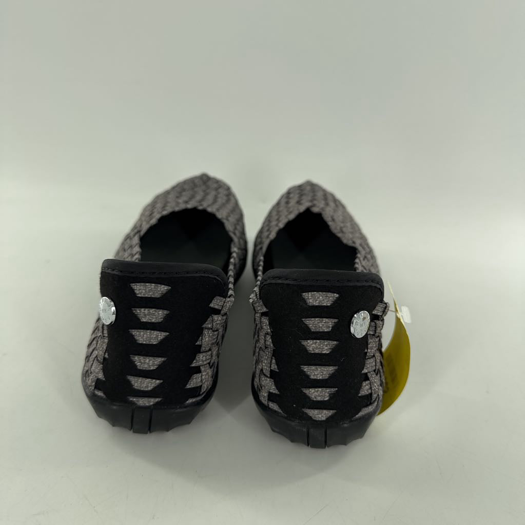 5.5 woven slip-ons
